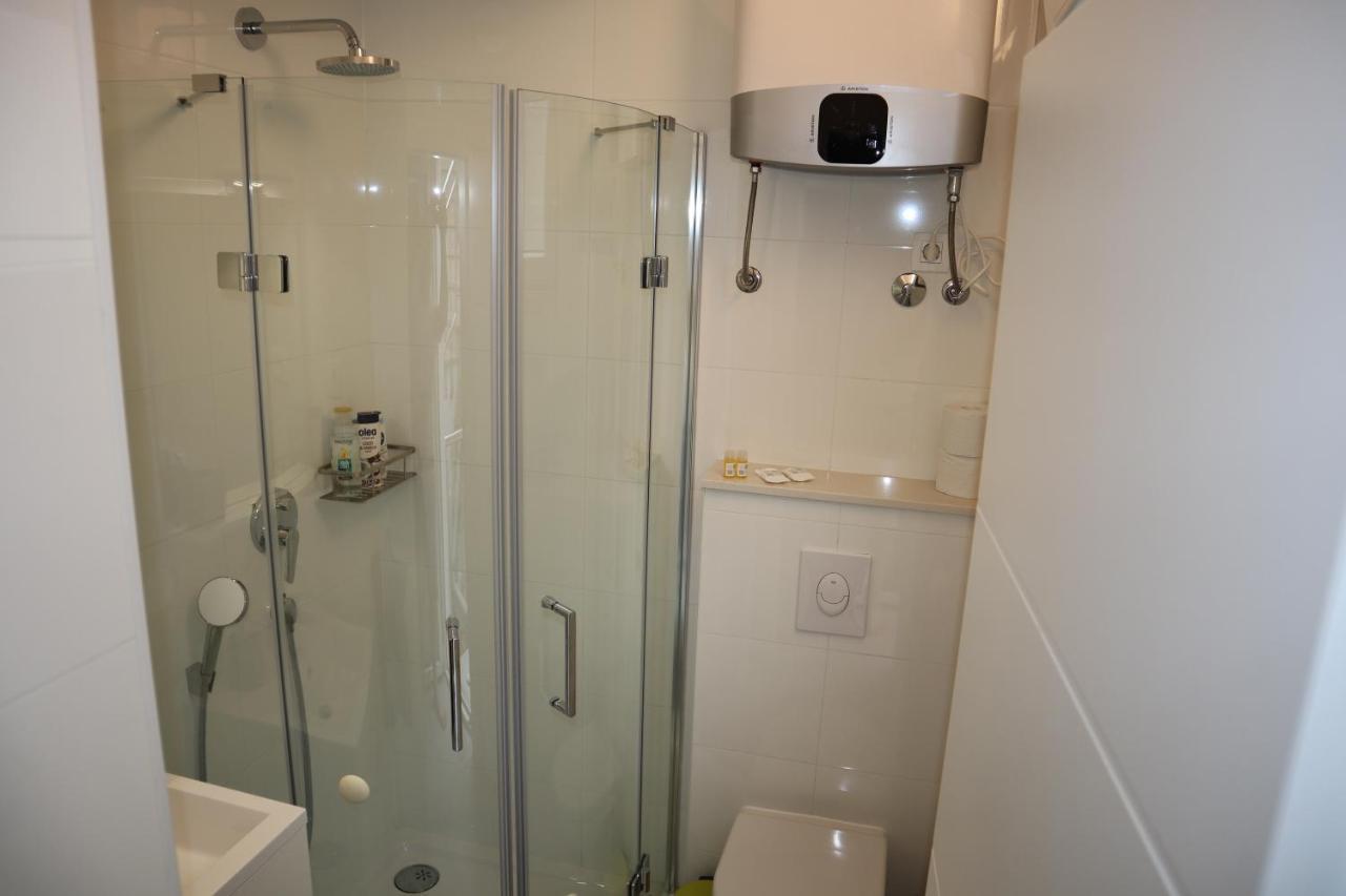 Apartments Iva Und Franka Omiš Екстериор снимка